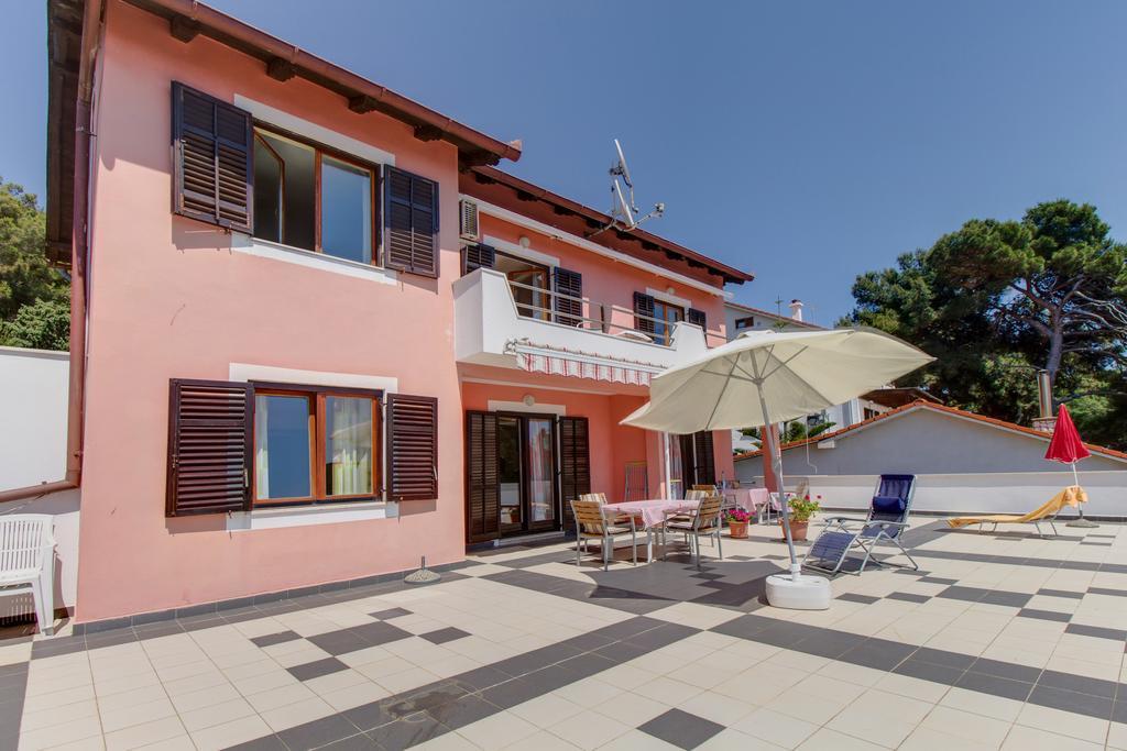 Apartments Villa Julija Mali Lošinj Kamer foto