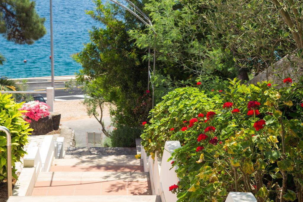 Apartments Villa Julija Mali Lošinj Buitenkant foto